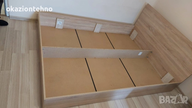 Спалня с еднолицев матрак 144/190, снимка 4 - Спални и легла - 53780079