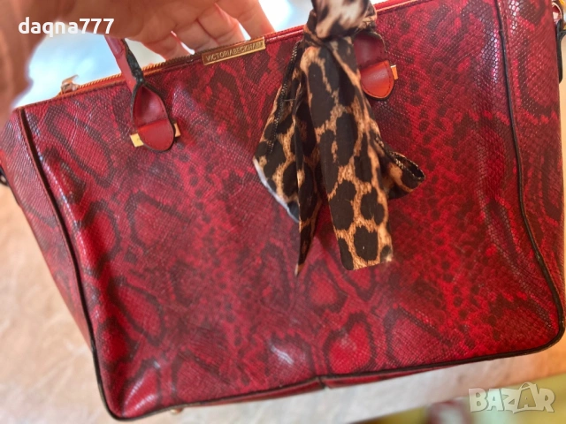 Дамска чанта, снимка 15 - Чанти - 54213631