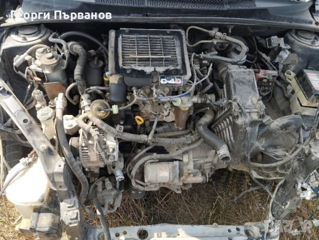 D4-D Ярис НА ЧАСТИ , снимка 4 - Автомобили и джипове - 51463912