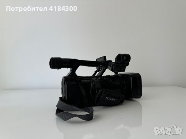 Професионална камера - Sony HDR-AX2000 1080p AVCHD Camcorder 20x Zoom, снимка 4 - Камери - 46768078