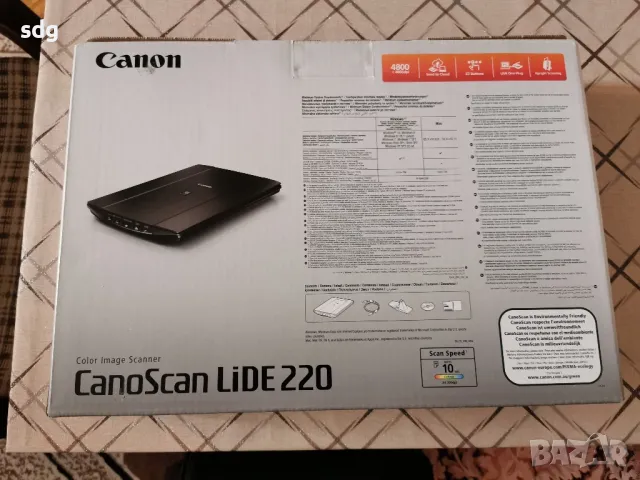 Canon CanoScan Lide 220, снимка 1 - Принтери, копири, скенери - 48477403