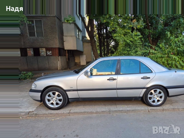 лек автомобил Мерцедес , снимка 7 - Автомобили и джипове - 52839121