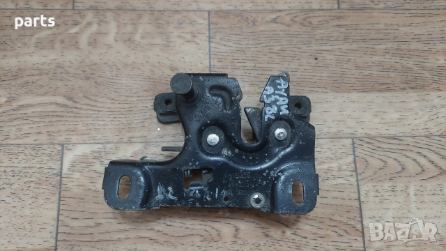 Ключалка Ауди A3 8L N:8235 - 8L0823509C, снимка 2 - Части - 52745689