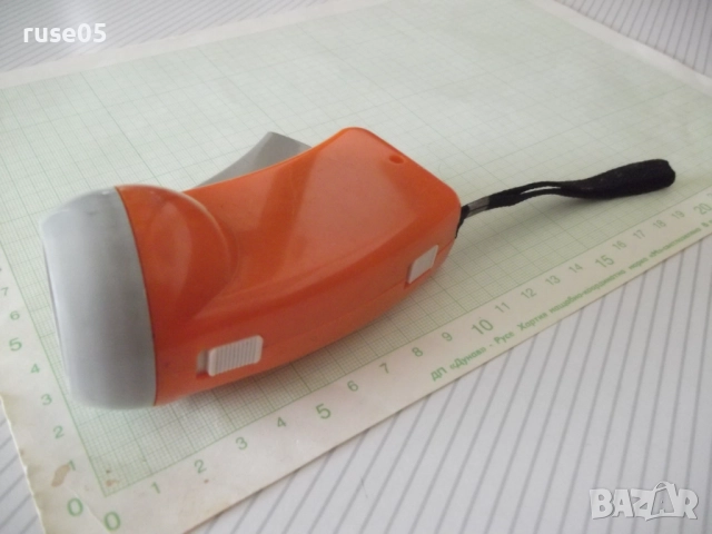 Фенер с динамо работещ, снимка 3 - Други - 52107799