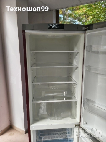 Хладилник с фризер Gorenje бордо, снимка 5 - Хладилници - 52581994