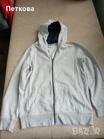 Почти нови ватирани суичъри с качулки , снимка 9 - Детски анцузи и суичери - 50154475