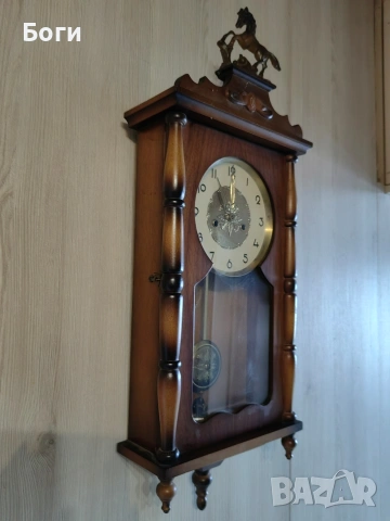 Старинен часовник , снимка 3 - Стенни часовници - 53793663