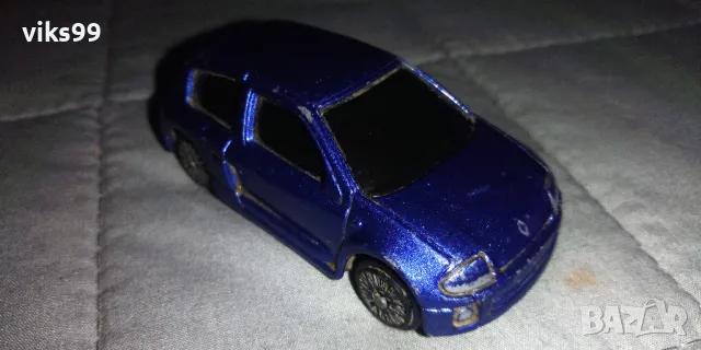 Clio V6 Renault Sport (Maisto) 1:64, снимка 5 - Колекции - 48113298