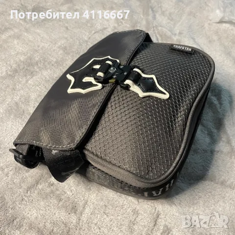 Чантичка Trapstar, снимка 3 - Чанти - 47144531