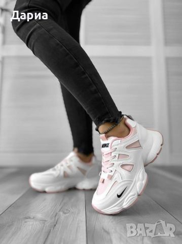 Дамски маратонки Nike, снимка 1 - Маратонки - 45729377