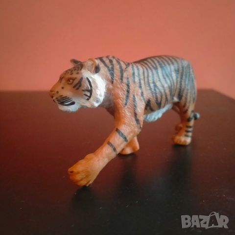 Колекционерска фигурка Schleich Tiger McDonalds Happy Meal Toy 2021 , снимка 6 - Колекции - 46798501