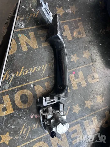 дръжка врата шофьорска мерцедес ц класа w204 c class предна лява ръкохватка патрон брава ключе врата