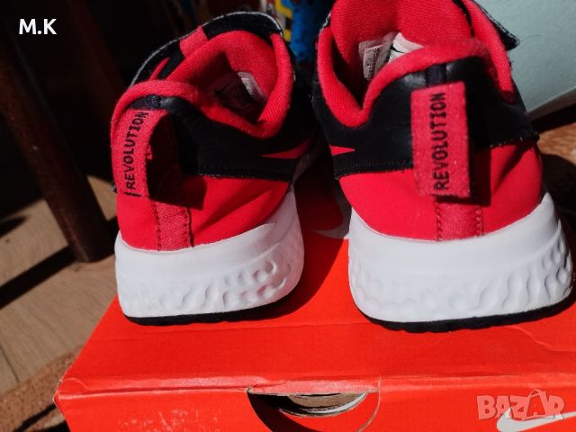 Маратонки Nike, снимка 3 - Детски маратонки - 45725184