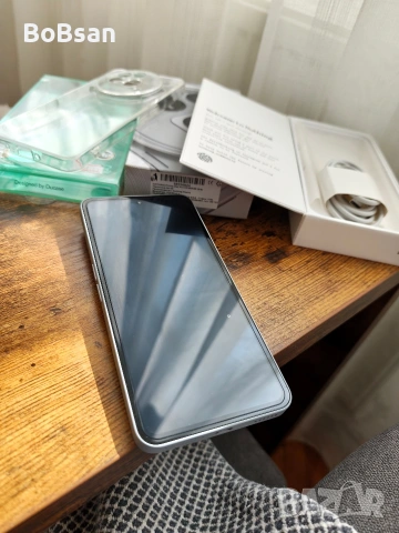 Nothing Phone 3a Pro 12/256 Grey, снимка 4 - Други - 53845057