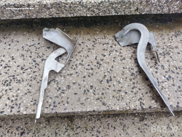 Панти за преден капак Пежо 308, снимка 4 - Части - 53720257