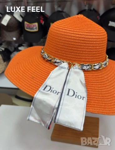 Dior ⚜️Дамски Шапки , снимка 8 - Шалове - 54272621