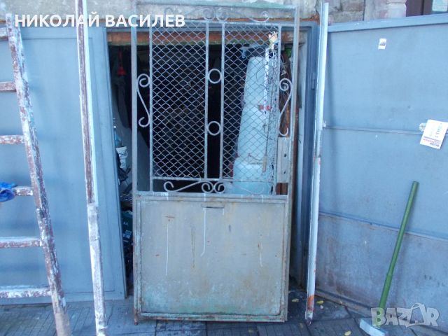  Метална         врата      с     каса     *    90   см   .      х   2   м    ., снимка 5 - Други стоки за дома - 44890726