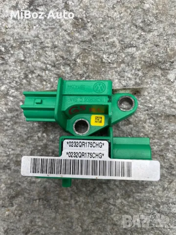 Еърбег сензор airbag Фолксваген Голф 5 VW Golf, снимка 2 - Части - 50180080