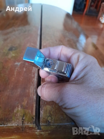 Стара запалка Marlboro Wides, снимка 5 - Други ценни предмети - 53456601