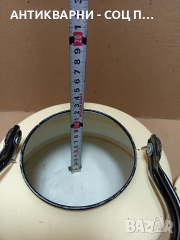 Соц Стар Емайлиран Чайник., снимка 12 - Антикварни и старинни предмети - 50813711