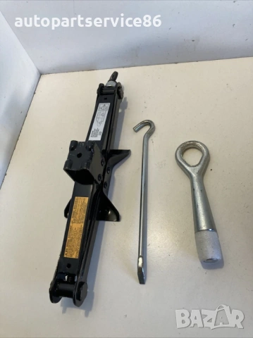 Крик за вдигане за Peugeot 4007 2.2 HDI (2009), снимка 2 - Части - 53654359