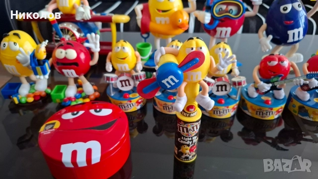 Играчки на Киндер (kinder), КОКА-КОЛА, m&m , снимка 7 - Колекции - 12888522