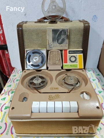 Лампов магнетофон Sound Belle , снимка 2 - Други ценни предмети - 52674870