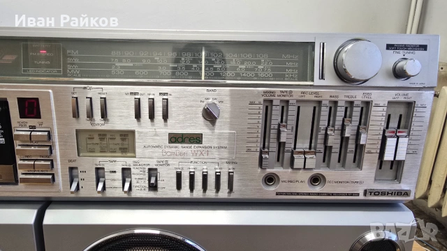 Продавам касетофон TOSHIBA RTS-983 WX-1, снимка 5 - Радиокасетофони, транзистори - 54128969