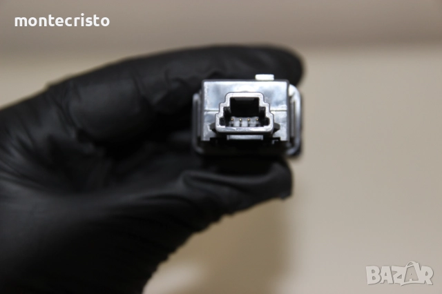 Бутон аварийни светлини Toyota C-HR (2016-2019г.) 15B424 авриини Тойота CHR, снимка 4 - Части - 52515474