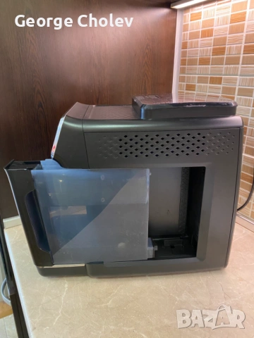 Кафемашина Philips EP3221, снимка 2 - Кафемашини - 53891833