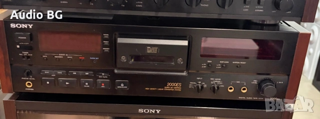 Sony DTC-2000 ES Top