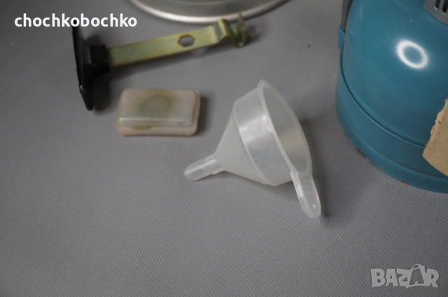 Стар Руски бензинов котлон Шмель нов, снимка 3 - Газови котлони - 53674316