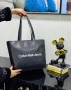 Calvin Klein Дамска Чанта Келвин Клайн - Различни Цветиве Код E1299, снимка 2