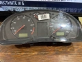 Скоростомер , оборотомер VW passat 5 - 1.8T, снимка 1