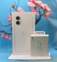 НОВ!!! Apple iPhone 16, 128GB, 5G, White + подарък оригинален адаптер Apple, снимка 3