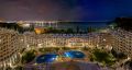 На МОРЕ на ПЪРВА линия! Нощувки в  Varna South Bay 5-звезден с басейн и плаж, снимка 1