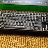 Razer Blackwidow V3 + HyperX Keycaps + O-Rings , снимка 4 - Клавиатури и мишки - 45228424
