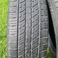 Летни гуми Kumho Crugen premium 225/65R17 102v SUV, снимка 2 - Гуми и джанти - 45036847