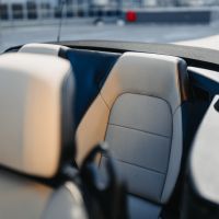 Кола под наем Ford Mustang 2017 Cabrio за абитуриентски бал/събитие, снимка 7 - Rent a car - 45421532