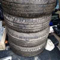бусови гуми с джанти за vw t4, снимка 1 - Гуми и джанти - 45280820