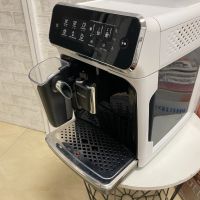 Кафе робот Рhіlірѕ Серия 3200 LatteGo EP3243/50 автоматична кафемашина, снимка 10 - Кафемашини - 45400076