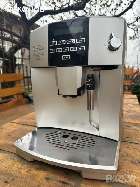 Кафе автомат ДЕЛОНГИ/Delonghi magnifica s, снимка 1