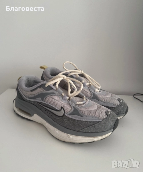 Дамски маратонки Nike, снимка 1