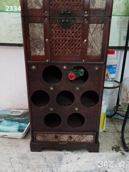 Шкаф за бутилки , снимка 1