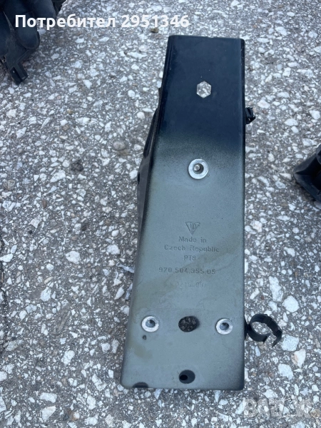 Стойка калник Porsche Panamera 97050435505, снимка 1