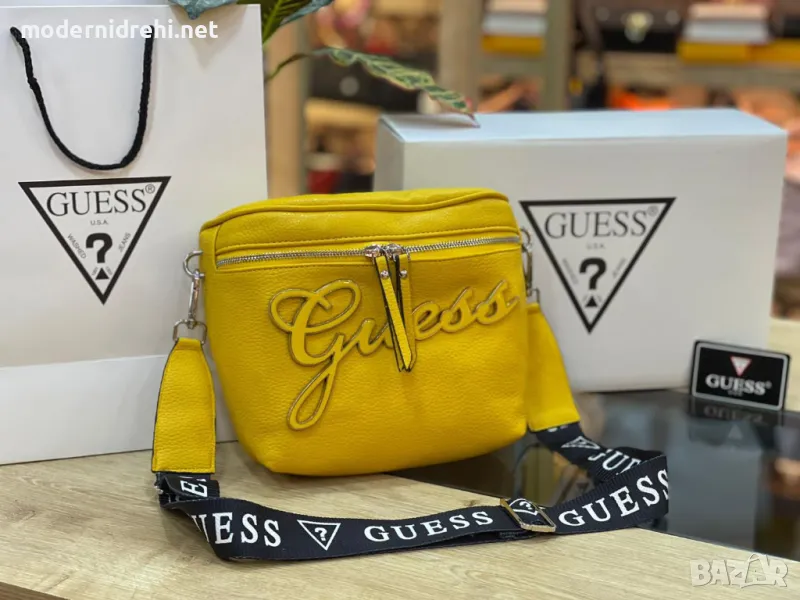 Дамска чанта Guess код 210, снимка 1