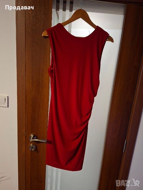Червена хубава рокля, снимка 1