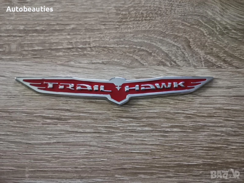 Jeep Trailhawk червена емблема малък размер, снимка 1