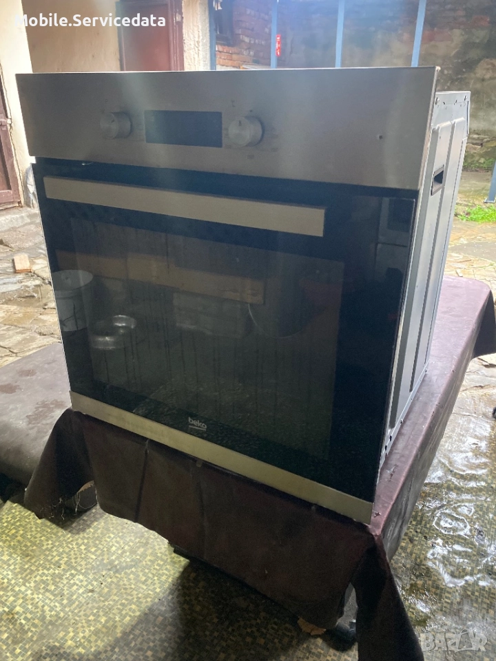 Фурна и плот за вграждане 71Л - BEKO BIM22302X, снимка 1