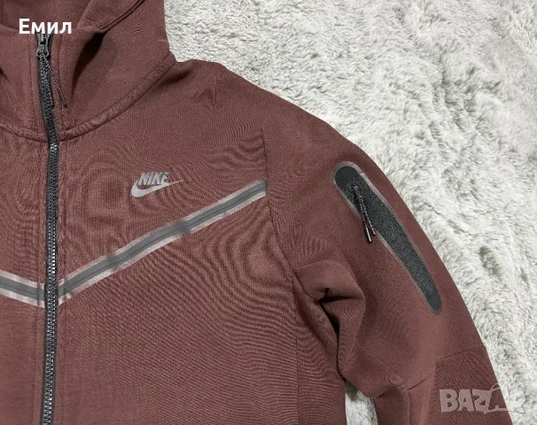 Мъжко горнище с качулка Nike Tech Fleece, Размер М, снимка 2 - Суичъри - 47896914